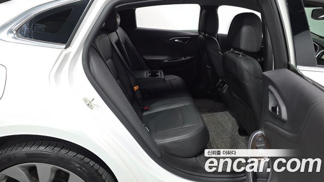 Chevrolet Korea Malibu 2018 — photo 17