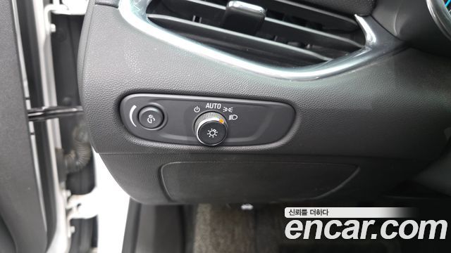 Chevrolet Korea Malibu 2018 — photo 26