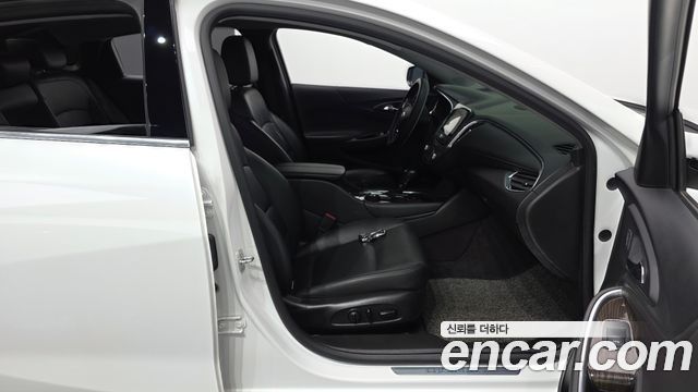 Chevrolet Korea Malibu 2018 — photo 16