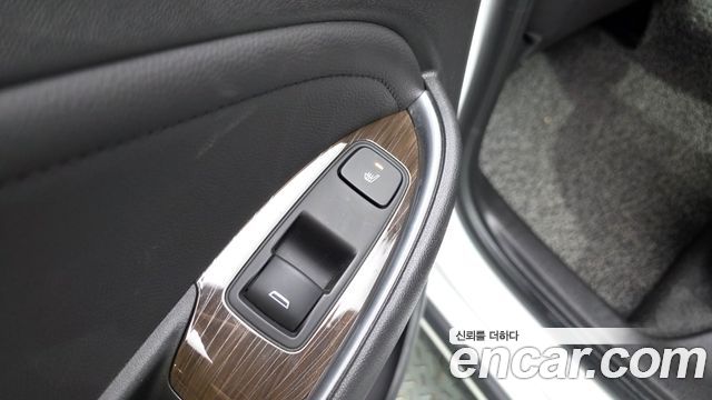 Chevrolet Korea Malibu 2018 — photo 29