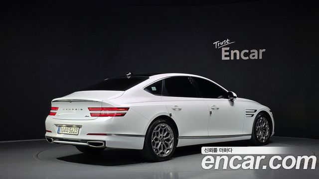 Genesis G80 2022 — photo 2