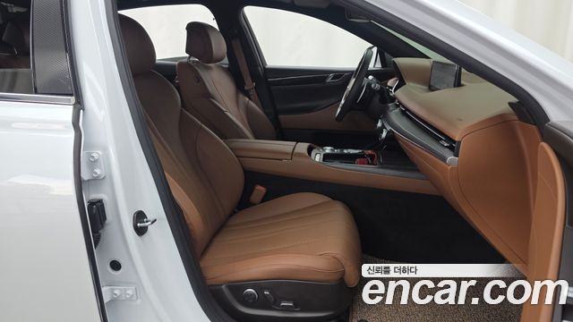 Genesis G80 2022 — photo 17