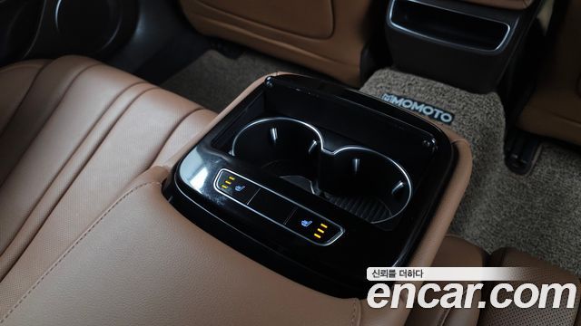 Genesis G80 2022 — photo 25
