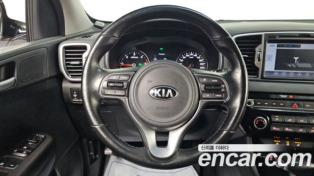 Kia Sportage 2018 — photo 22