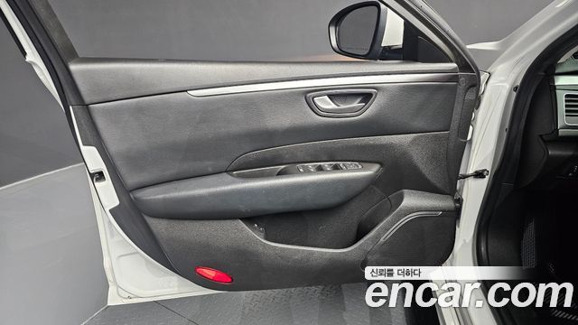 Renault Korea SM6 2020 — photo 14