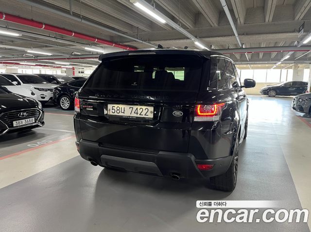 Land Rover Range Rover Sport 2017 — photo 2