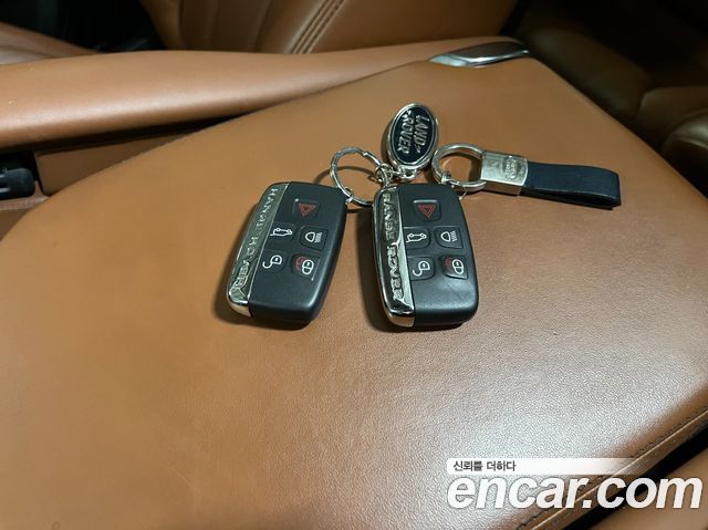 Land Rover Range Rover Sport 2017 — photo 19