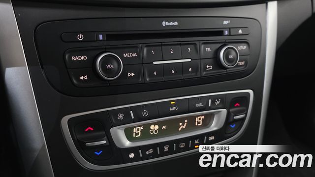 Renault Korea SM5  2014 — photo 18