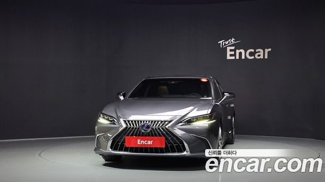 Lexus ES 2022 — photo 3