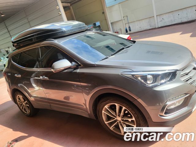 Hyundai Santafe 2016 — photo 3