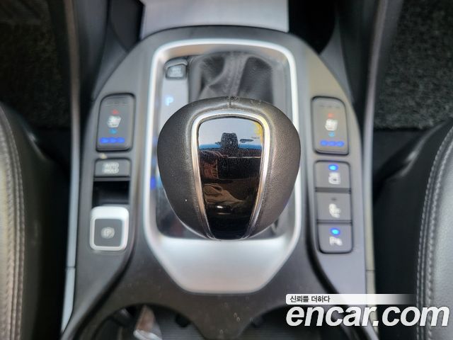 Hyundai Santafe 2016 — photo 10