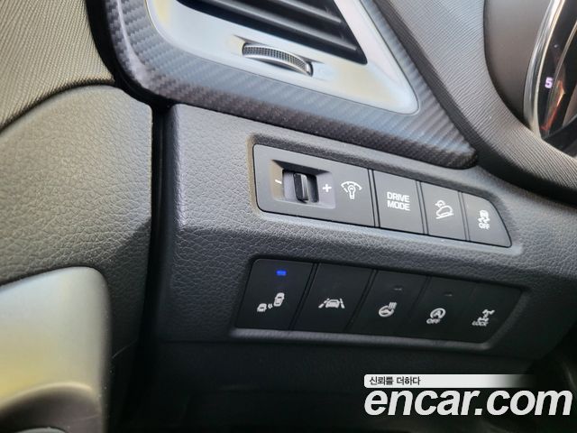 Hyundai Santafe 2016 — photo 11