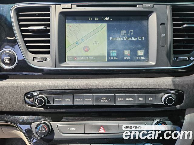 Kia Canival 2016 — photo 19