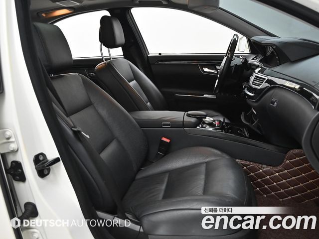 Mercedes-Benz S-Class 2012 — photo 10