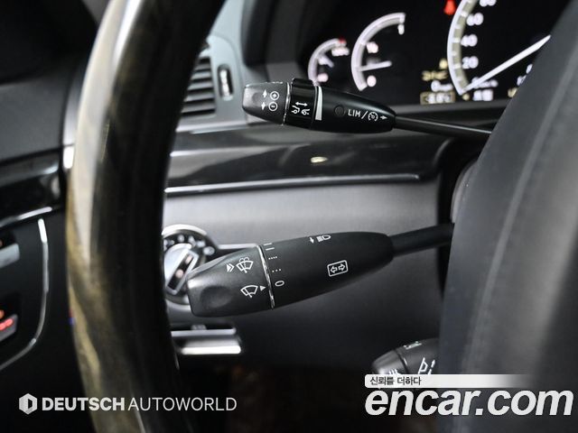 Mercedes-Benz S-Class 2012 — photo 17