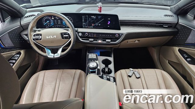 Kia K8 2023 — photo 10