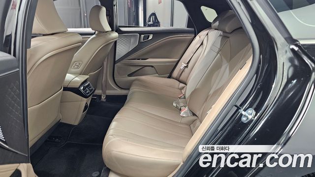 Kia K8 2023 — photo 18