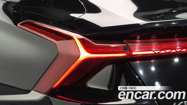 Kia K8 2023 — photo 9