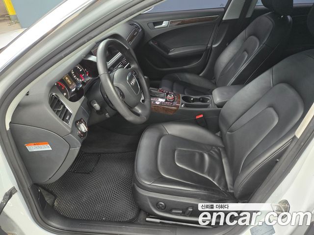 Audi A4 2012 — photo 6