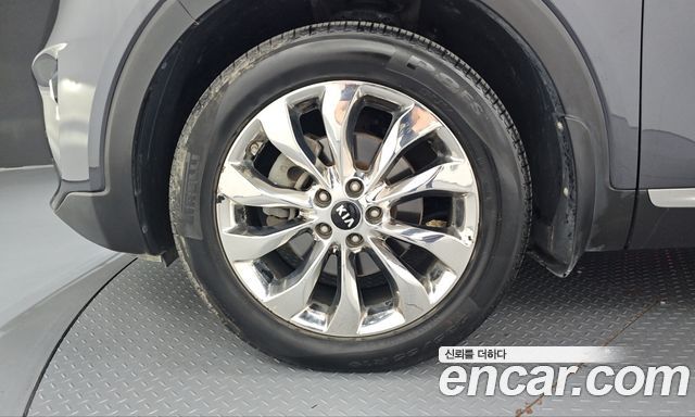 Kia Sorento 2018 — photo 5