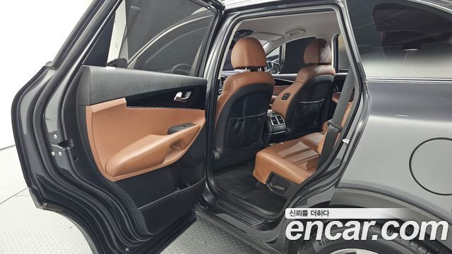 Kia Sorento 2018 — photo 18