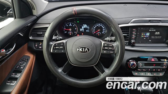 Kia Sorento 2018 — photo 19