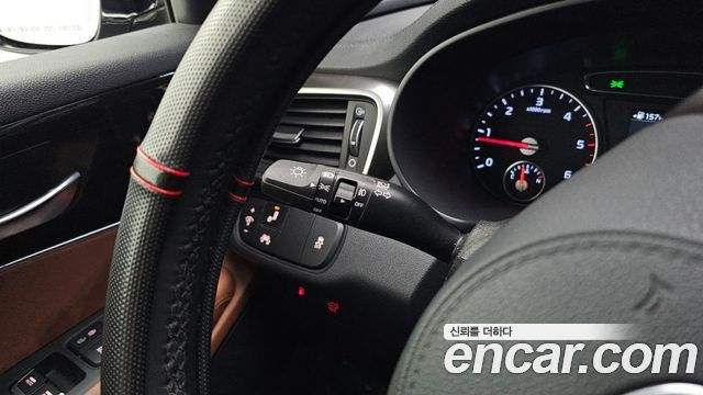 Kia Sorento 2018 — photo 24