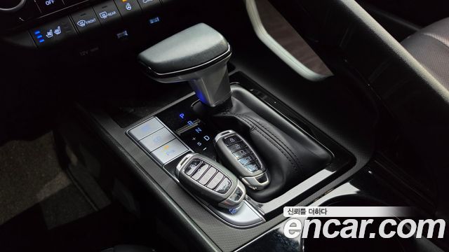 Hyundai AVANTE 2023 — photo 12