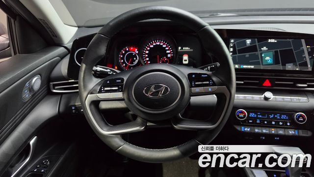 Hyundai AVANTE 2023 — photo 19