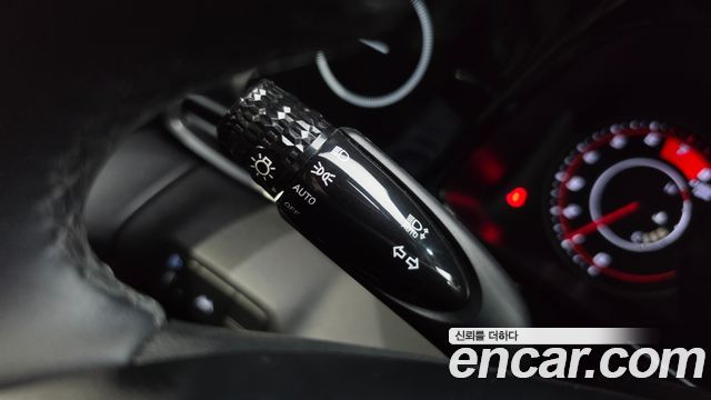 Hyundai AVANTE 2023 — photo 26
