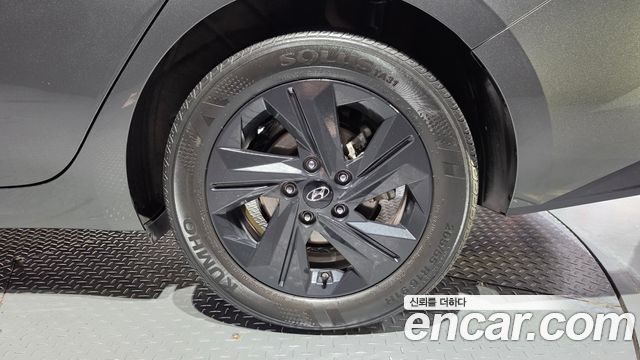 Hyundai AVANTE 2023 — photo 7