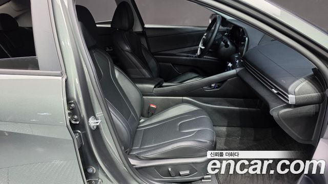 Hyundai AVANTE 2023 — photo 16