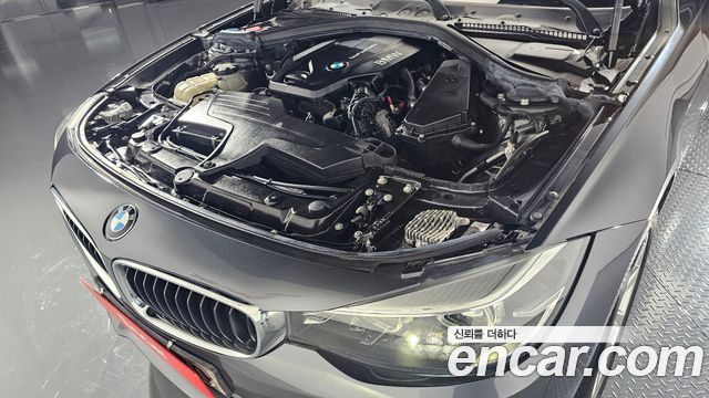 BMW Gran Turismo 2020 — photo 6