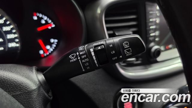 Kia Sorento 2017 — photo 25