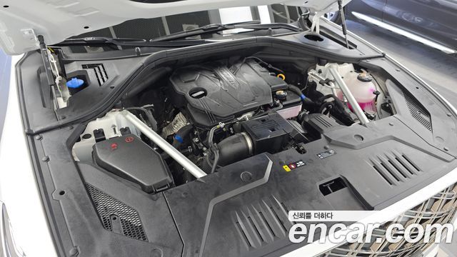 Genesis GV70 2025 — photo 6