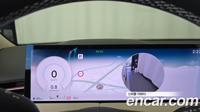 Genesis GV70 2025 — photo 8