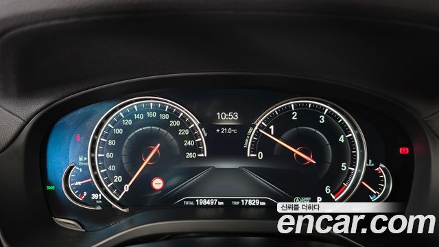 BMW X3 2018 — photo 8