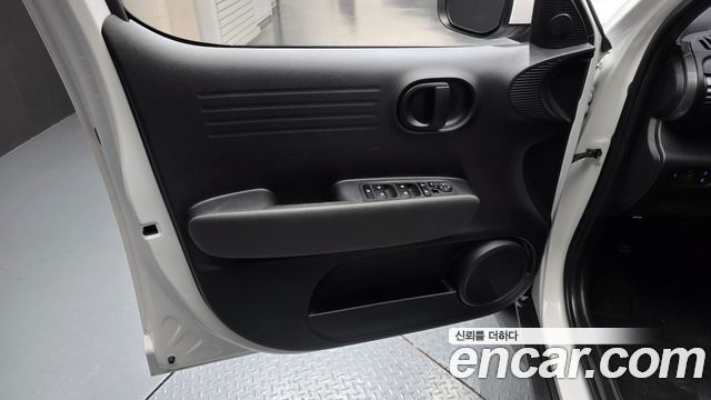 Hyundai Casper 2022 — photo 14