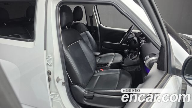 Hyundai Casper 2022 — photo 16