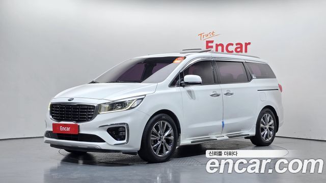 Kia Canival 2019 — photo 1
