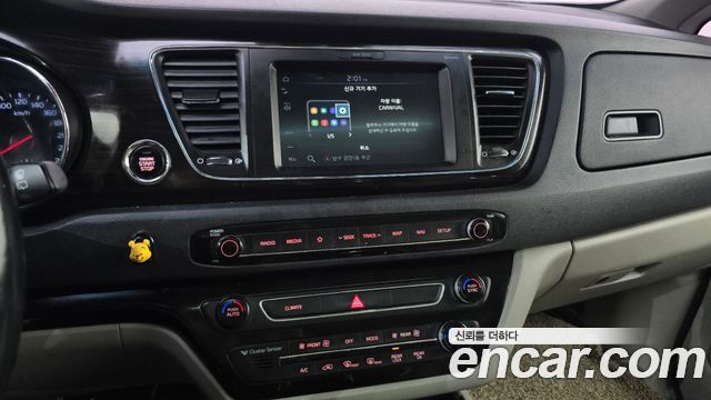 Kia Canival 2019 — photo 20
