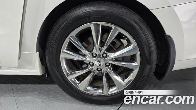 Kia Canival 2019 — photo 7