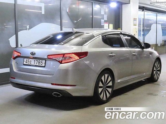 Kia K5 2012 — photo 4