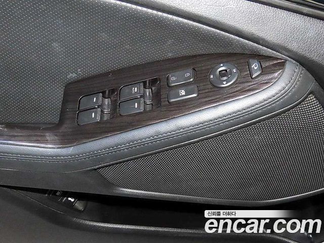 Kia K5 2012 — photo 14