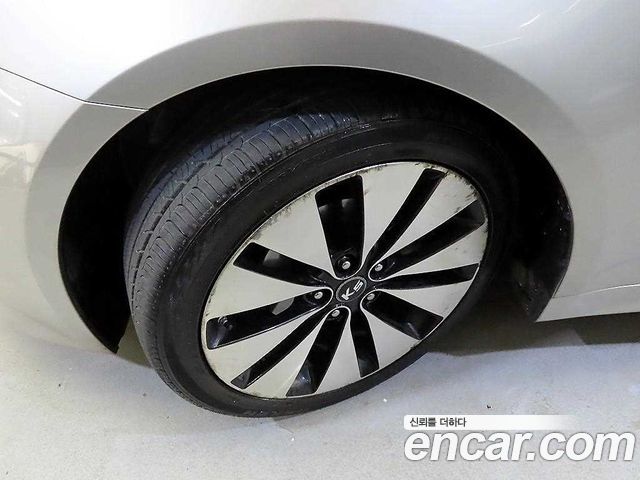Kia K5 2012 — photo 19