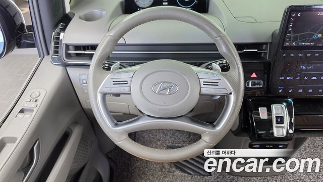 Hyundai Staria 2022 — photo 18