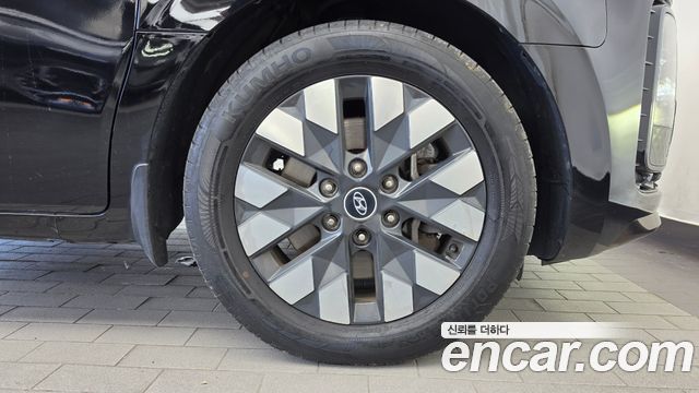 Hyundai Staria 2022 — photo 7