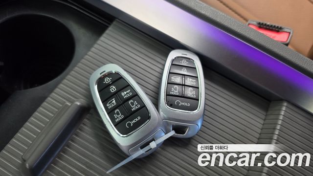 Hyundai Staria 2022 — photo 33