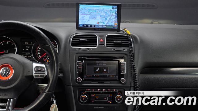 Volkswagen Golf 2011 — photo 14