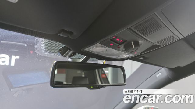 Volkswagen Golf 2011 — photo 19